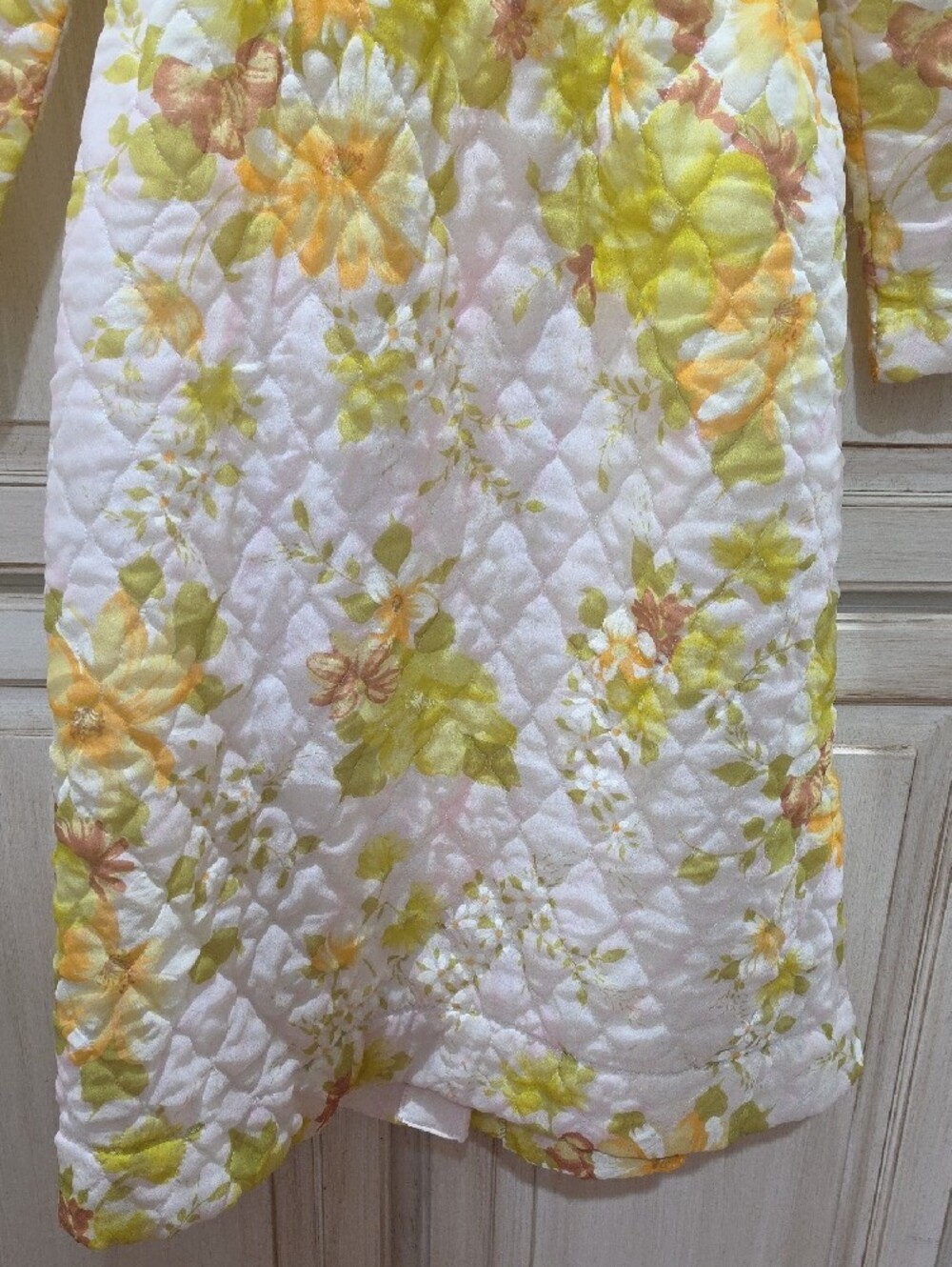 Vintage 1960's Floral Quilted Belted Coatigan in Pastel Yellow & Peach - Picture 15 of 15